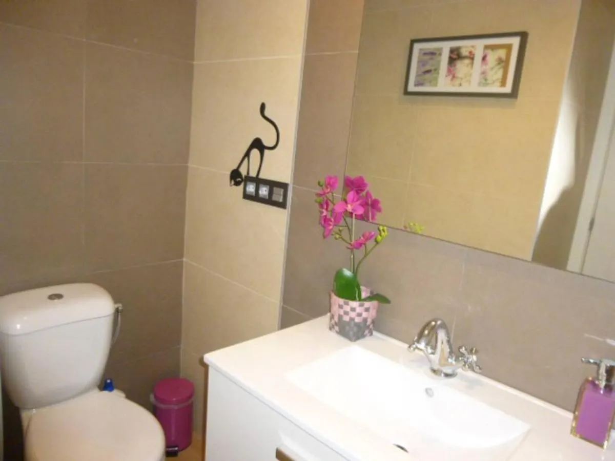 Céntrico Apartamento con TERRAZA, VISTAS al MAR, PISCINAS y RECEPCIÓN 24H Apartamento Benalmádena